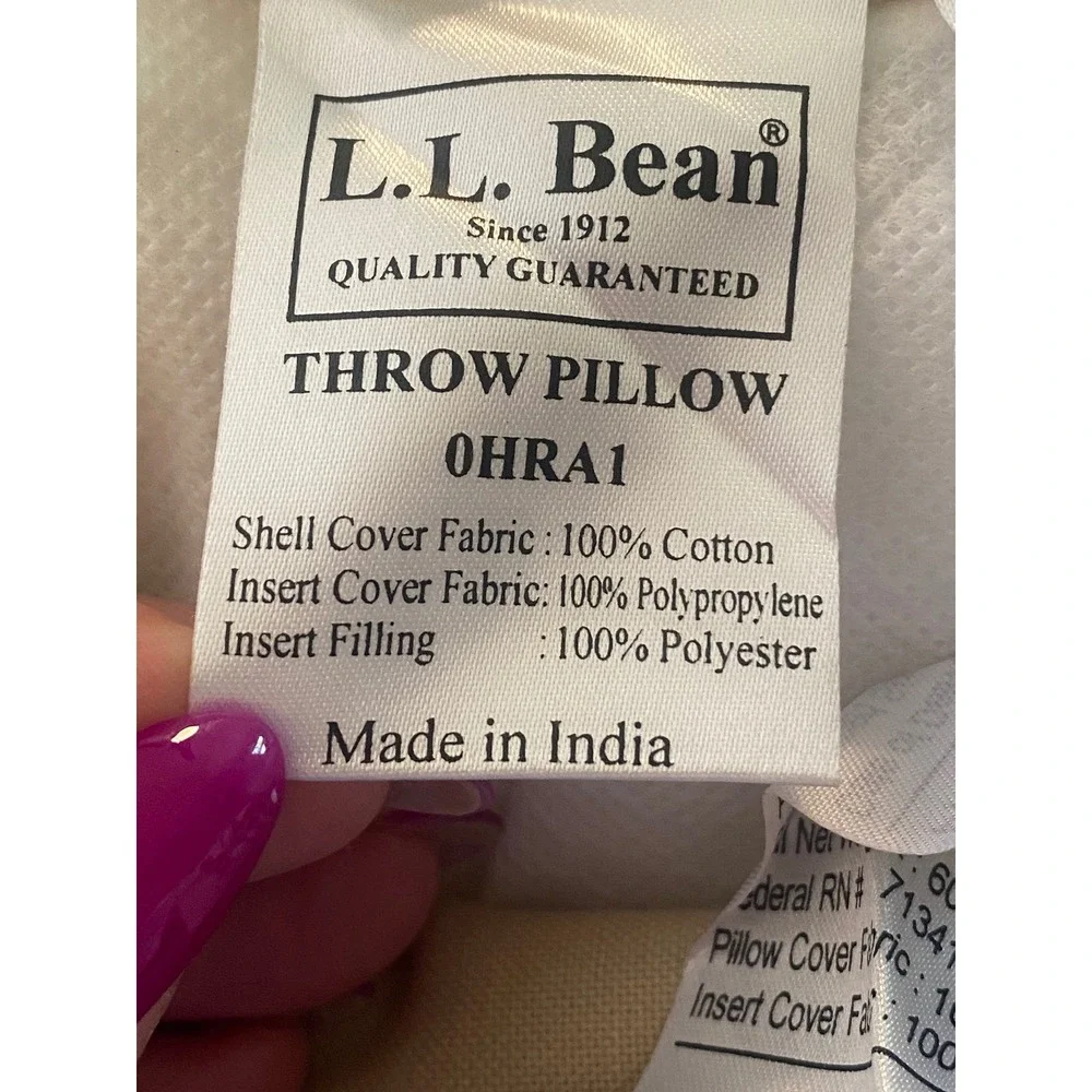 LL Bean Floral Crewel Embroidered Throw Pillow 17x17 Cream‎ Pink Cotton